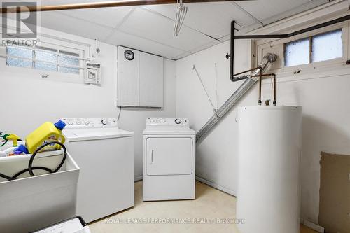 2061 Fairbanks Avenue, Ottawa, ON 