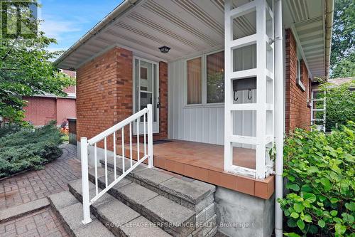 2061 Fairbanks Avenue, Ottawa, ON 