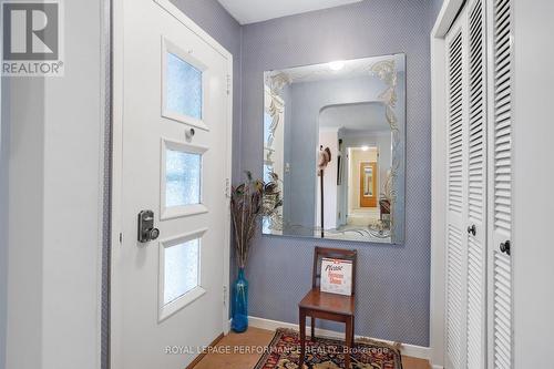 2061 Fairbanks Avenue, Ottawa, ON 