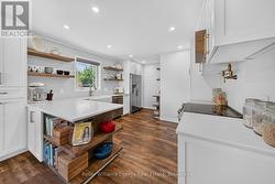 thoughtfully designed kitchen! - 