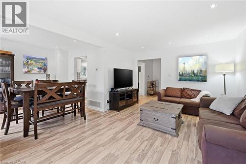 712 Auburn Crescent, Burlington, ON 