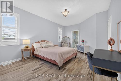 16 Gouda Place, Cambridge, ON 