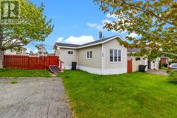 28 Evergreen Drive Paradise, NL A1L 1A6