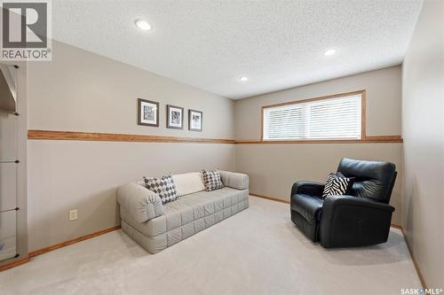 261 Assiniboine Drive, Saskatoon, SK 