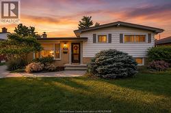 3939 LONGFELLOW Windsor, ON N9G 2B4