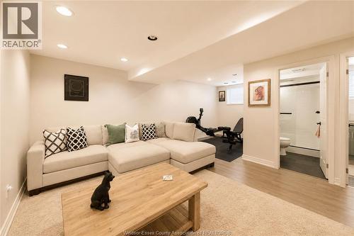 3939 Longfellow, Windsor, ON 