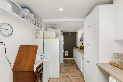 Salle de lavage - 2120 Rue De Romagne, Laval (Vimont), QC 