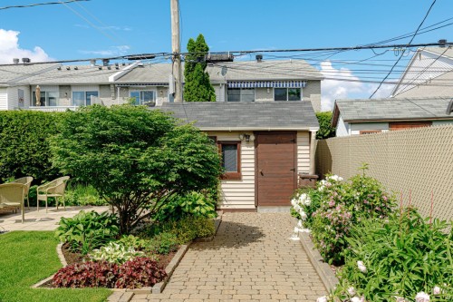 Cour - 2120 Rue De Romagne, Laval (Vimont), QC 