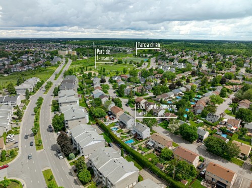 Photo aérienne - 2120 Rue De Romagne, Laval (Vimont), QC 