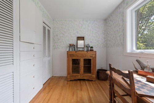 Chambre à coucher - 76 Av. Angell, Beaconsfield, QC 