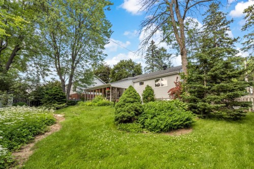 Cour - 76 Av. Angell, Beaconsfield, QC 