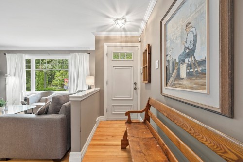 Hall d'entrée/Vestibule - 76 Av. Angell, Beaconsfield, QC 