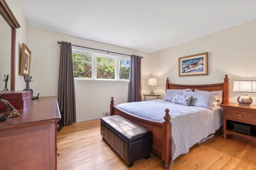 Chambre à coucher principale - 76 Av. Angell, Beaconsfield, QC 