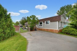 22 4e Avenue O. Gatineau (Gatineau), QC J8T 4E2