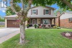92 SALEM COURT  London South (South M), ON N6K 1S9