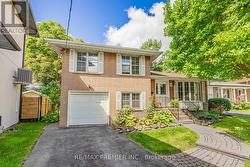 21 HALBADIER PLACE Toronto, ON M9B 2H4