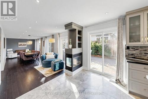 1423 Bunsden Avenue, Mississauga, ON 