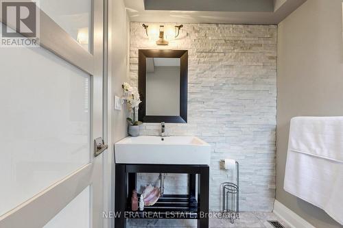 1423 Bunsden Avenue, Mississauga, ON 
