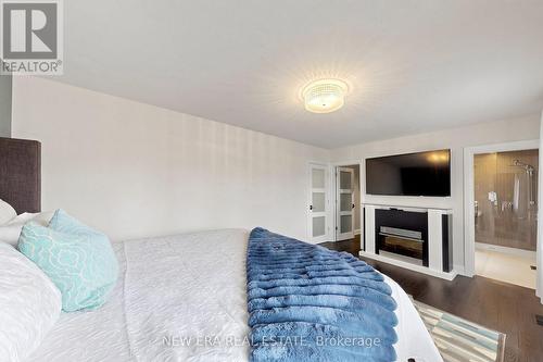 1423 Bunsden Avenue, Mississauga, ON 
