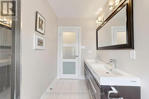 1423 Bunsden Avenue, Mississauga, ON 