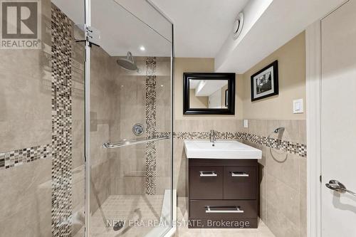 1423 Bunsden Avenue, Mississauga, ON 