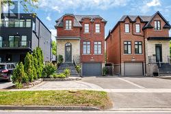 1113B ISLINGTON AVENUE Toronto, ON M8Z 4S3