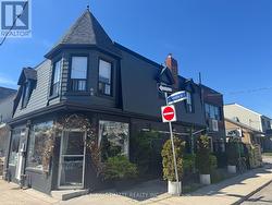 146 CHRISTIE STREET Toronto, ON M6G 3B4
