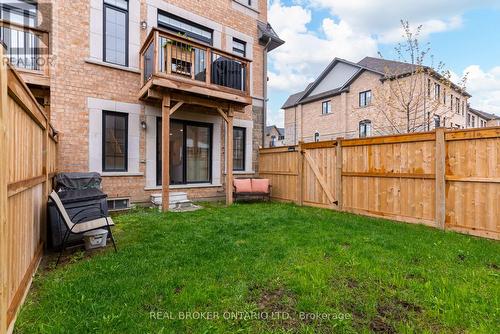 12 Icemaker Way, Whitby, ON 