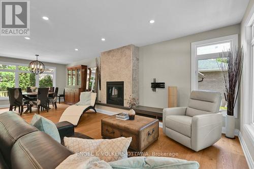 580 Thessaly Circle, Ottawa, ON 