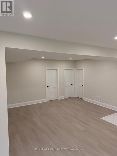 15 Bell Park Street, Ottawa, ON 