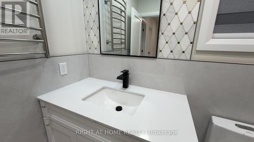 15 Bell Park Street, Ottawa, ON 