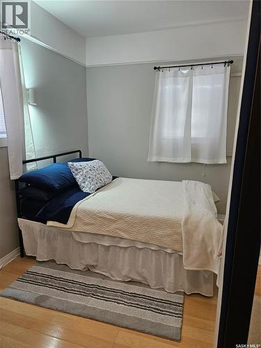 205 Main Street, Midale, SK - Indoor Photo Showing Bedroom