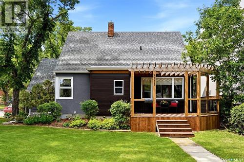 2876 Cameron STREET  Regina, SK S4S 1W3