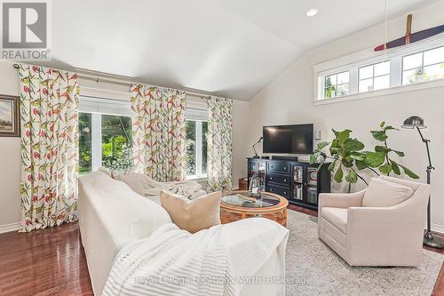 8366 Poplar Side Road, Clearview, ON - Indoor