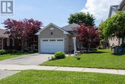 36 APPLE BLOSSOM BOULEVARD Clarington (Bowmanville), ON L1C 4L9