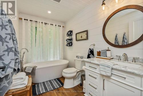 1118 Shamrock Road, Muskoka Lakes (Medora), ON 