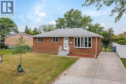 5210 QUEEN ELIZABETH DRIVE Windsor, ON N8T 1N3