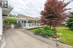 Breezeway between garage and front porch - 