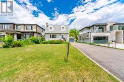 7 EARL STREET  Mississauga, ON L5M 1N6