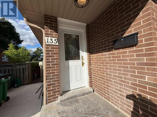 UPPER - 135 BONHAM BOULEVARD , Mississauga, Ontario L5M 1C8 4