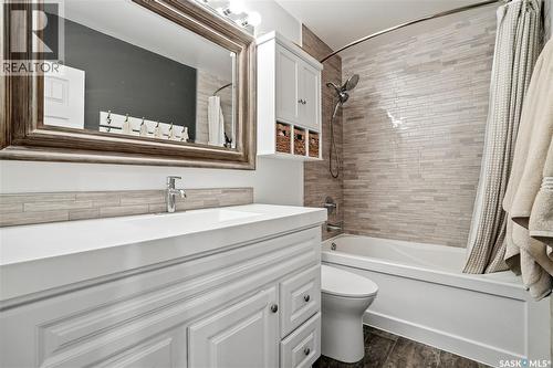 38 Ellison Crescent, Regina, SK 