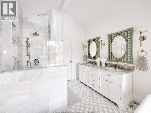 256 Pentilly Road, Tecumseh, ON - Indoor Photo Showing Bathroom