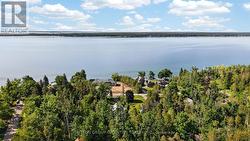 Waterfront community - Lake Simcoe - 