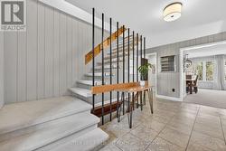 Let's go upstairs - 