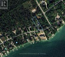 Blue dot indicates waterfront shoreline access lot - 