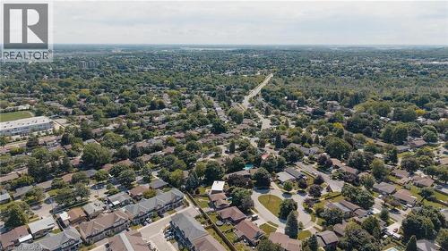 223 E River Road E, Kitchener, ON 