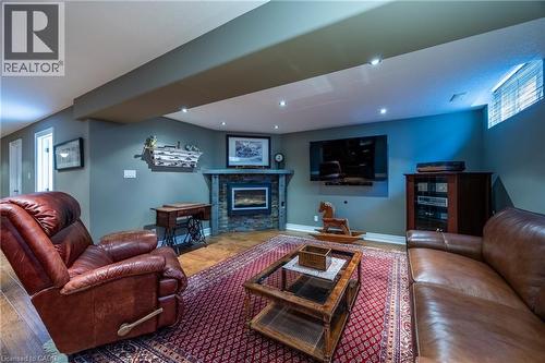 122 Donjon Boulevard, Port Dover, ON 