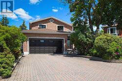 1560 MONTCERF COURT Ottawa, ON K1C 4Z4