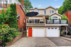 303B JAMES STREET  Ottawa, ON K1R 5M8