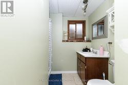 3pc Bathroom - Basement - 